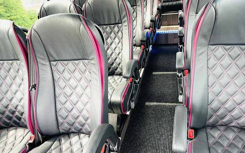 20 seater minibus